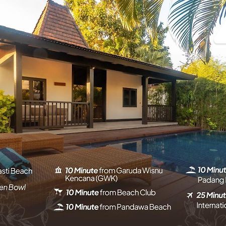 Surya Melasti Exclusive Beach Villa By Sajiwa Унгасан Экстерьер фото
