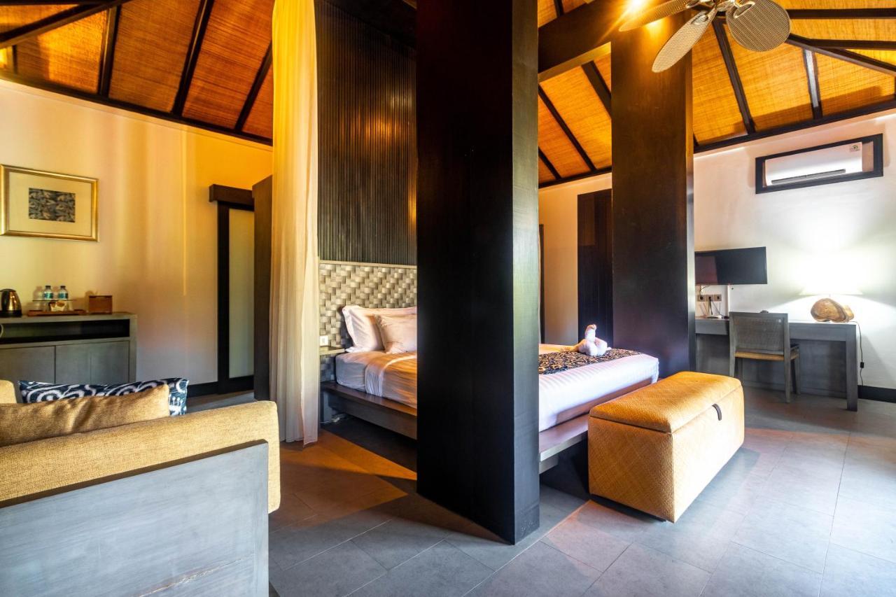 Surya Melasti Exclusive Beach Villa By Sajiwa Унгасан Экстерьер фото