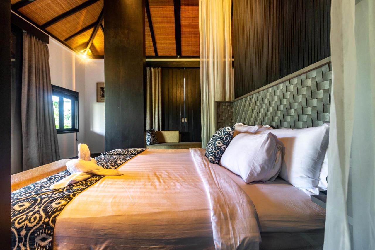 Surya Melasti Exclusive Beach Villa By Sajiwa Унгасан Экстерьер фото