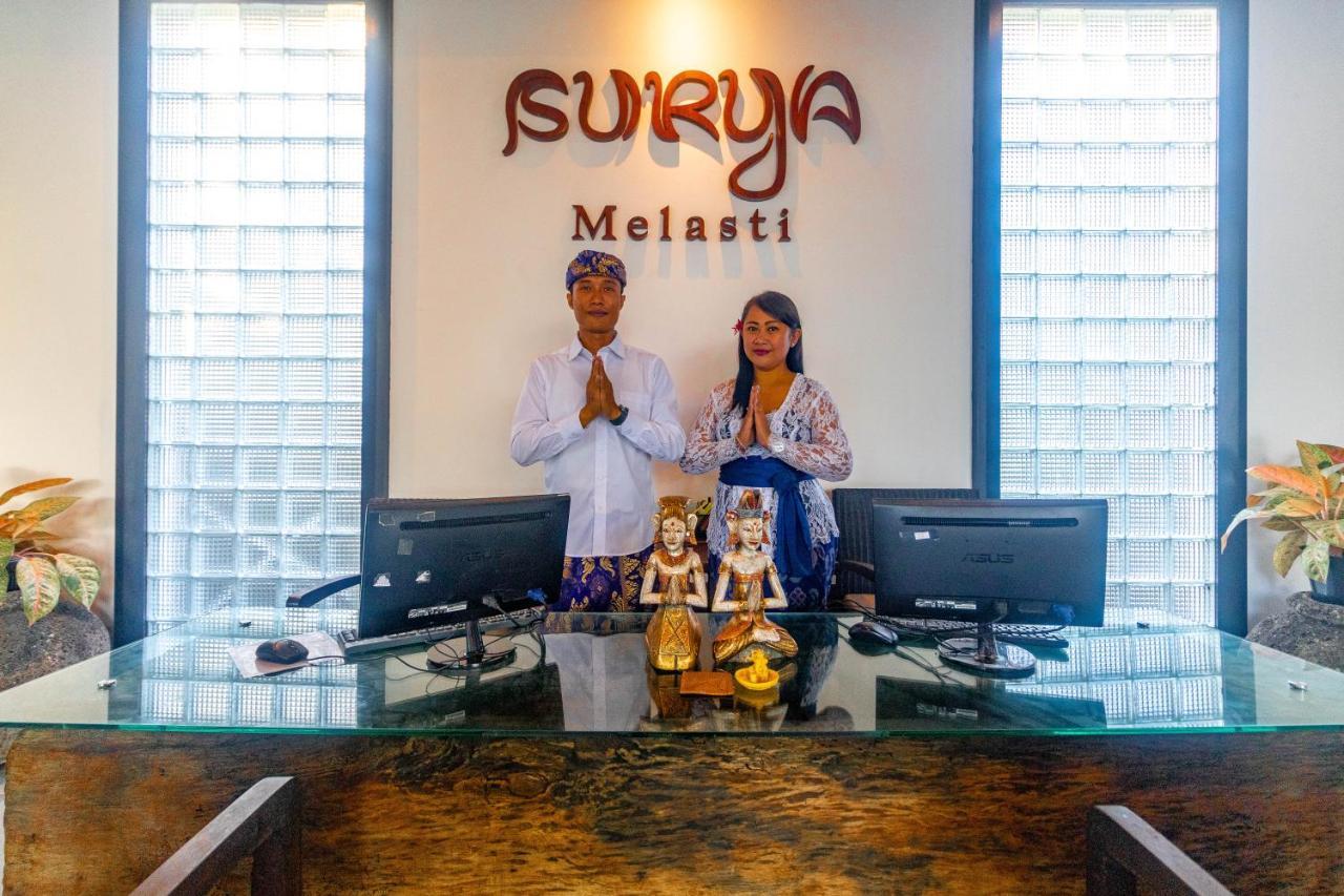 Surya Melasti Exclusive Beach Villa By Sajiwa Унгасан Экстерьер фото