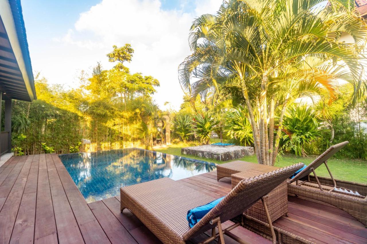 Surya Melasti Exclusive Beach Villa By Sajiwa Унгасан Экстерьер фото