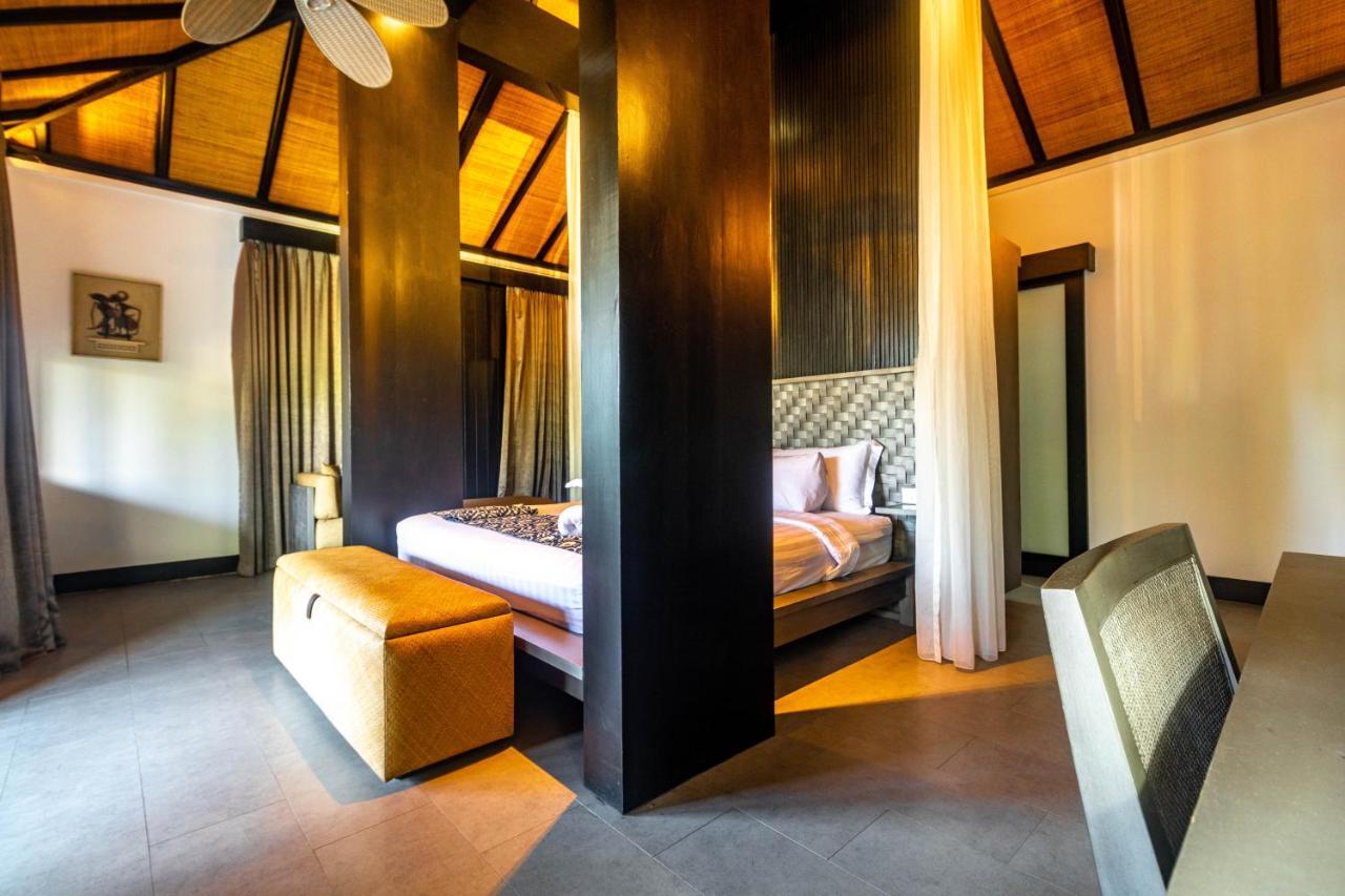 Surya Melasti Exclusive Beach Villa By Sajiwa Унгасан Экстерьер фото