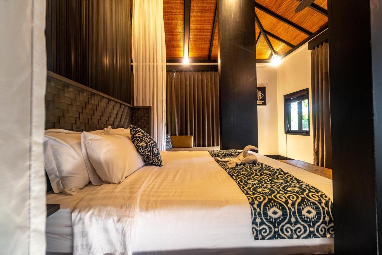 Surya Melasti Exclusive Beach Villa By Sajiwa Унгасан Экстерьер фото